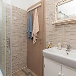 Pet Friendly In * Rogoznica (Sibenik-Knin)